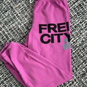 FREE CITY SWEATPANTS